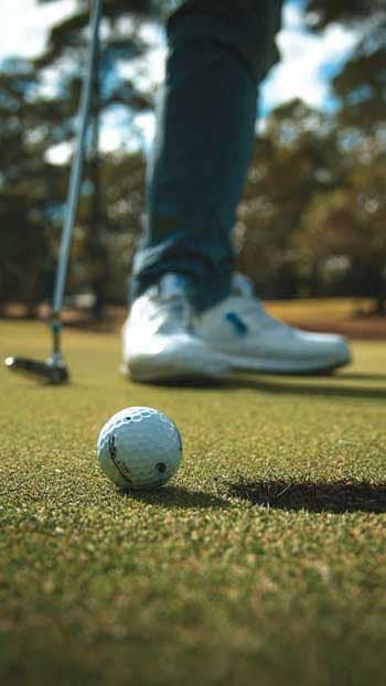 The Ultimate Beginner Golf Strategy Guide - Golf Course Intel